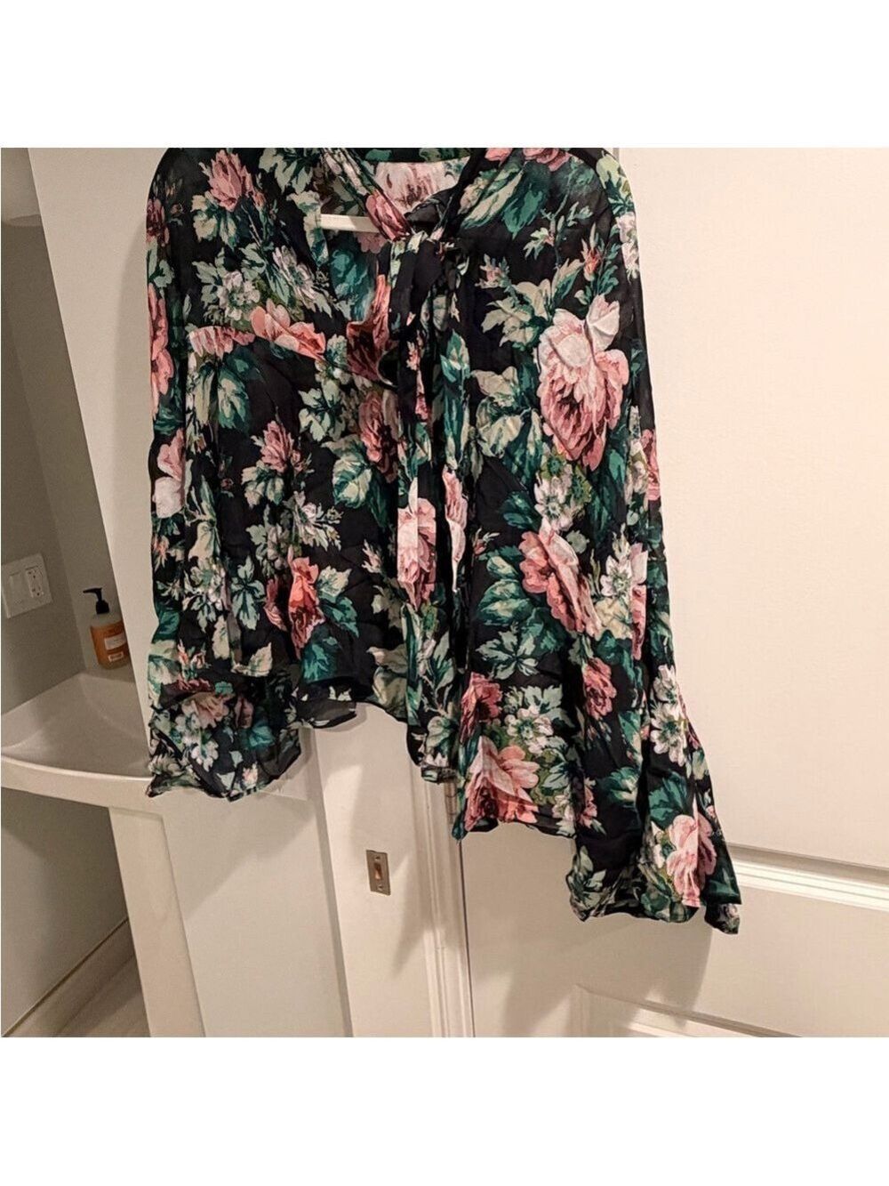 Mango Floral Blouse - Black and Green - Picture 2 of 4